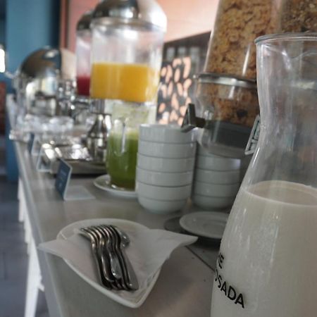 Quo Quality Hotel Manizales Esterno foto A carafe of raki