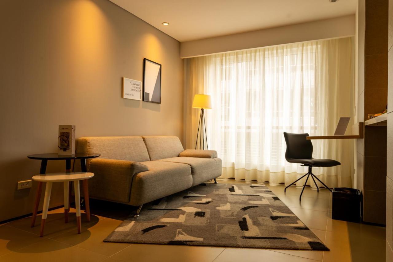 Quo Quality Hotel Manizales Esterno foto A living room