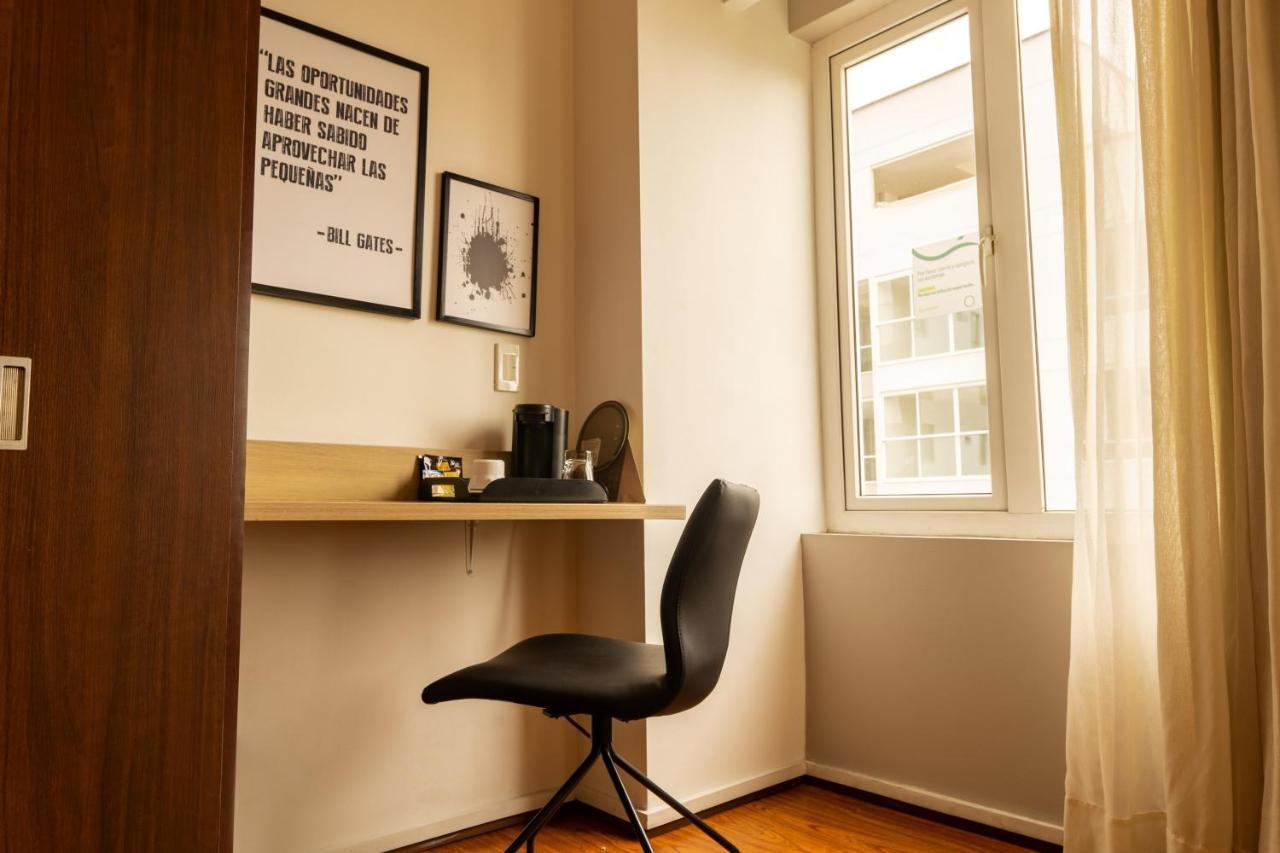 Quo Quality Hotel Manizales Esterno foto A typical study room