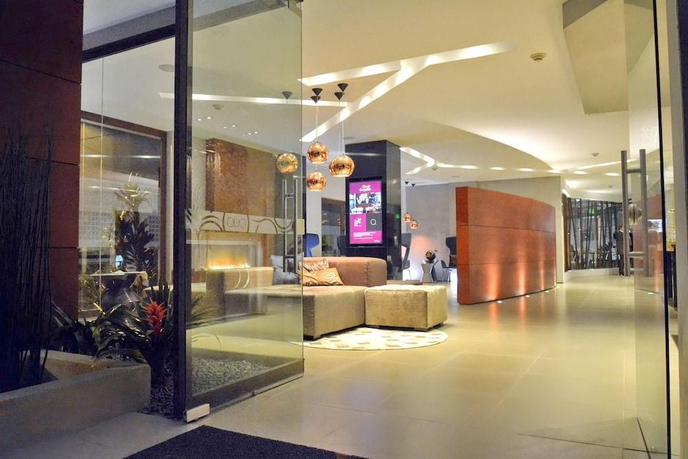 Quo Quality Hotel Manizales Esterno foto The lobby of the hotel