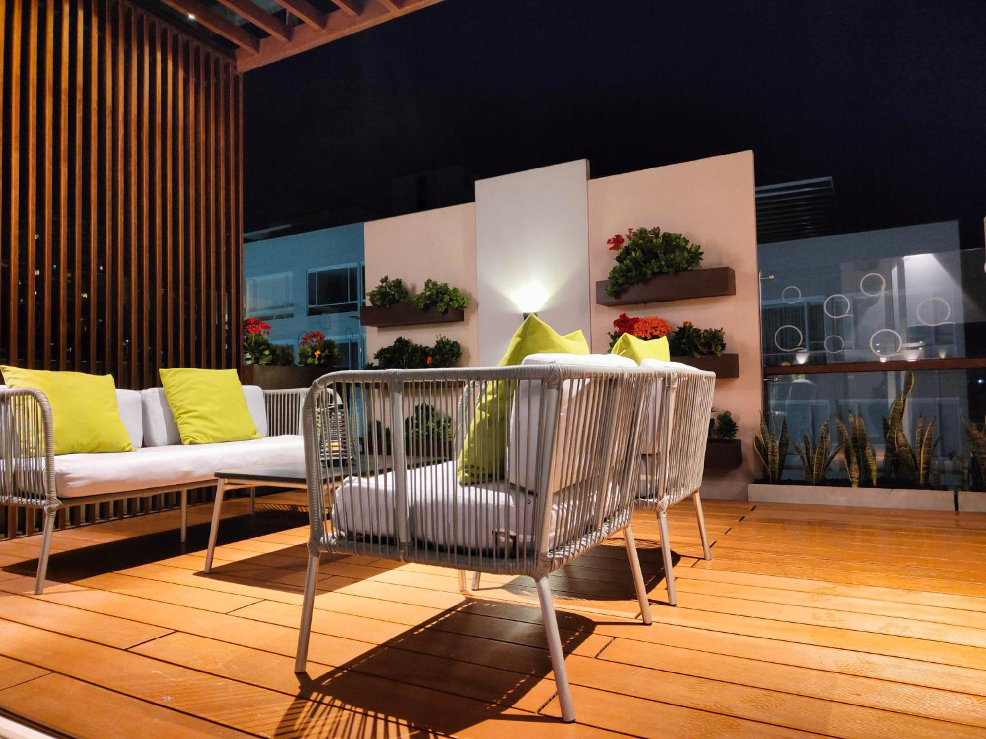 Quo Quality Hotel Manizales Esterno foto A rooftop garden